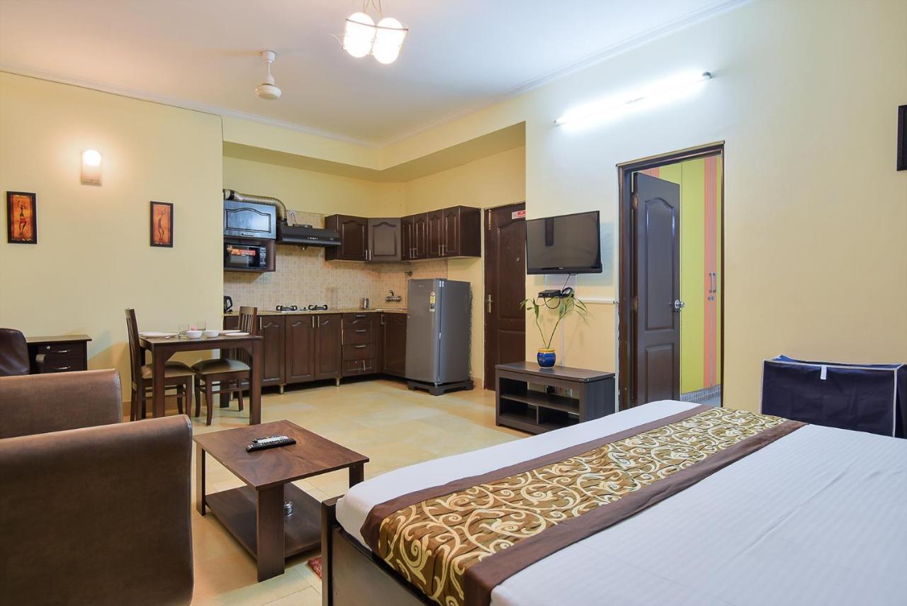 Bedchambers Serviced Apartments, Sushant Lok 구르가온 외부 사진