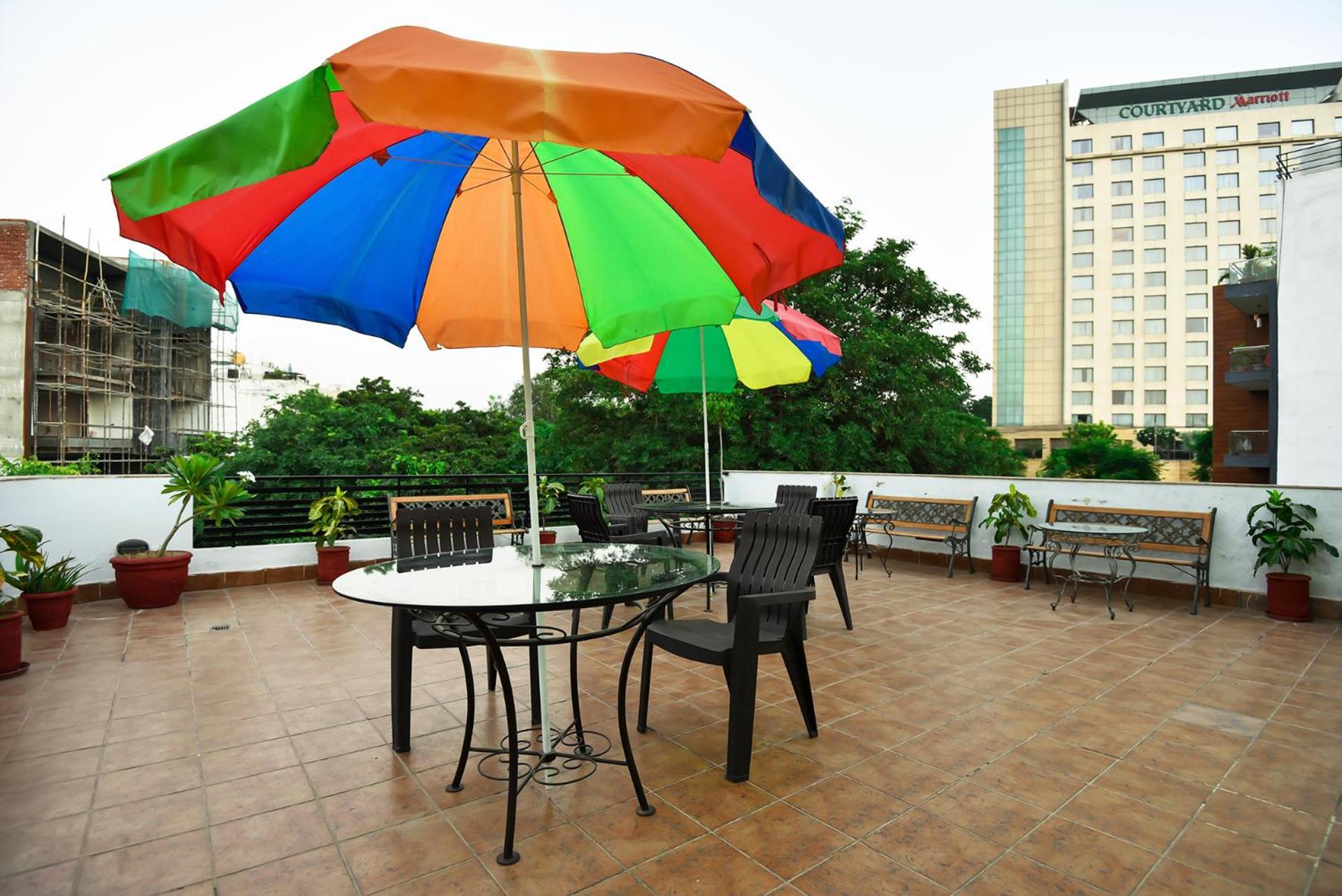 Bedchambers Serviced Apartments, Sushant Lok 구르가온 외부 사진